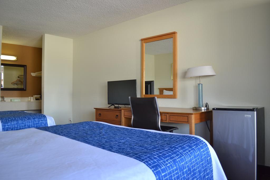 Travelodge By Wyndham Sea-Tac Airport North Tukwila Eksteriør bilde